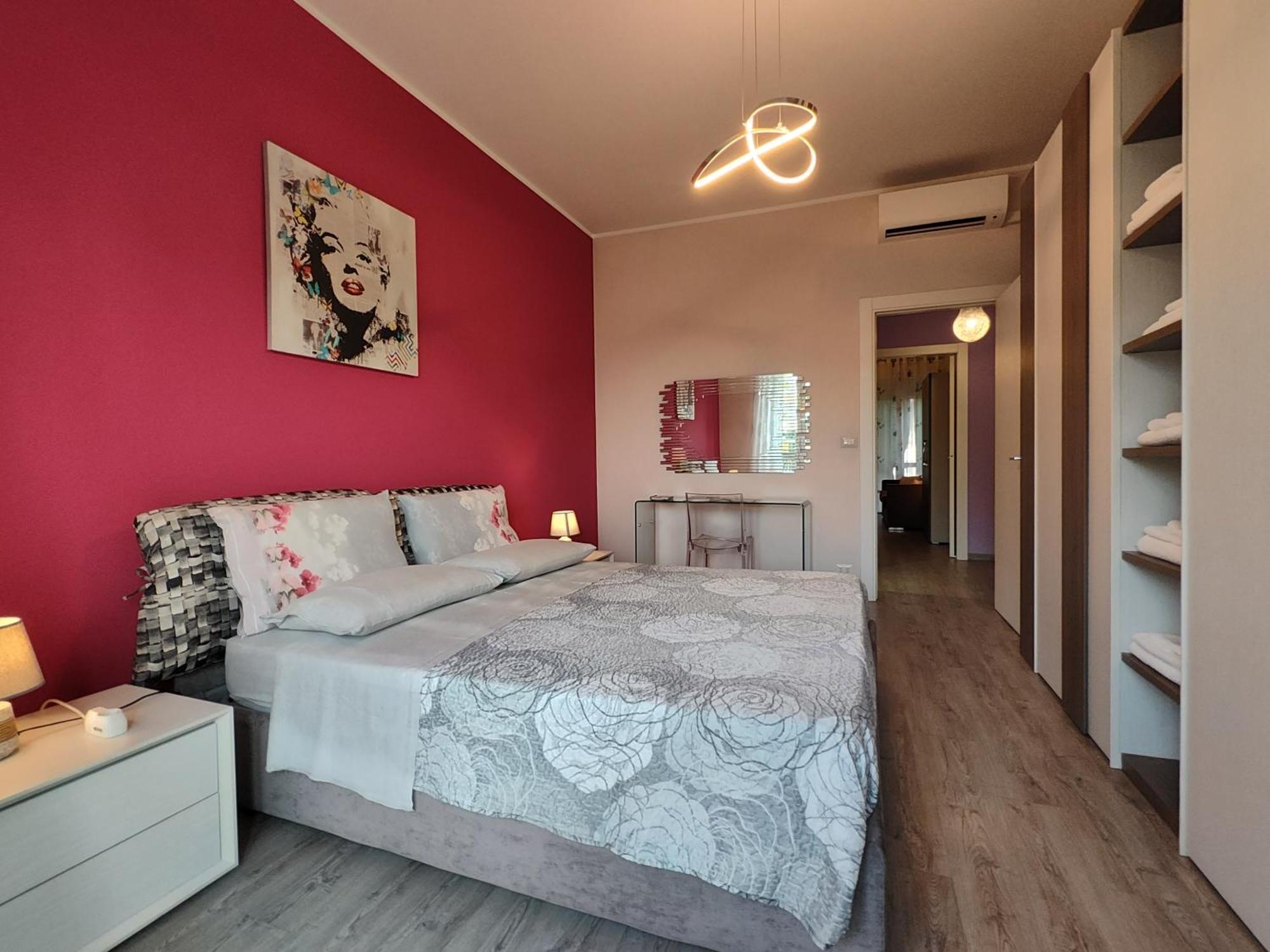 Apartament Casa Ra *